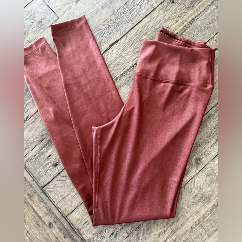 Nike Dry-Fit Metallic Legging, size small.